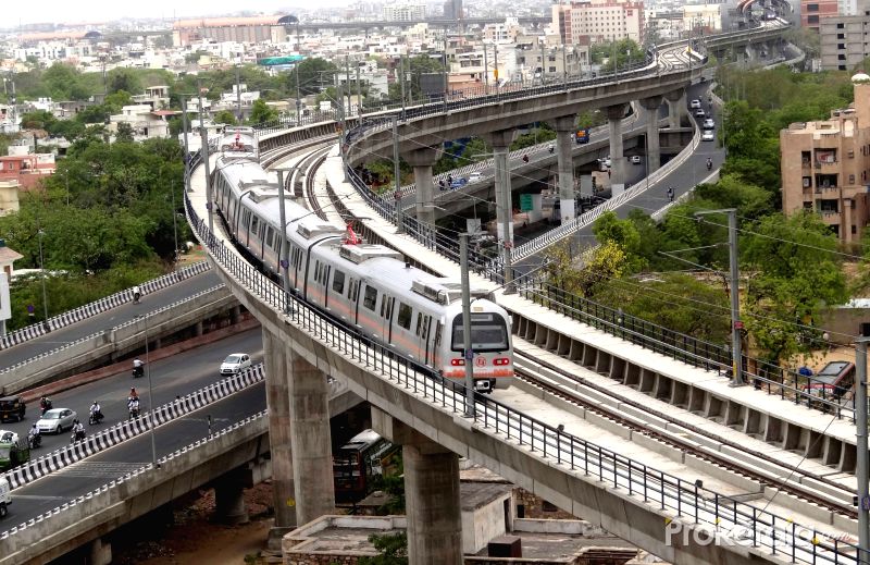 common-mobility-card-for-traveling-in-jaipur-metro-rajasthan-roadways-buses-and-low-floors-in-the-city