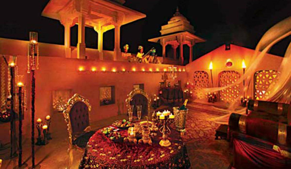 Want to enjoy royal dining experience in Jaipur? Head to these six places