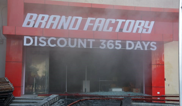 brand factory fire sunny trade centre
