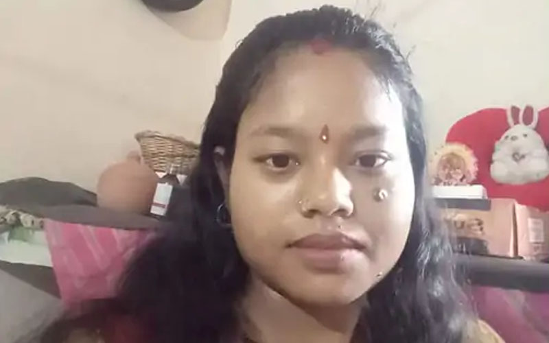 girl's body found hanging in jaipur